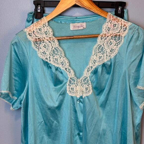 Vintage Vanity Fair Aqua Blue Pajamas 2 piece set Womens small Lace VNeck Button - Picture 3 of 9